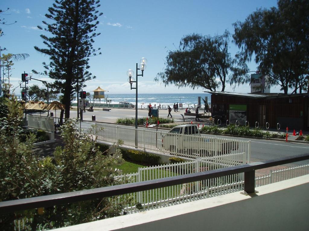 The Sands Surfers Paradise Szoba fotó